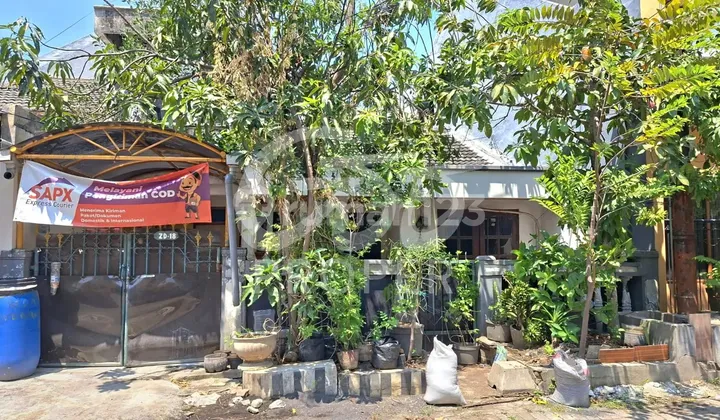 Rumah 2 Lantai SHM, Siap Huni Jl. Gununganyar Surabaya 2