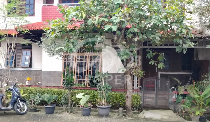 Jual 2 Unit Rumah (Jadi 1) di Jl. Kenanga Selatan Pondok Hijau Permai Pengasinan Bekasi Timur Jawa Barat (Nego) 2