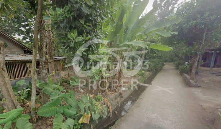 Land 130 m2 with SHM near UGM in Margomulyo Seyegan, Sleman Yogyakarta Land 130 m2 with SHM near UGM in Margomulyo Seyegan, Sleman Yogyakarta