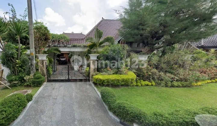 Selling Luxury House with SHM (Certificate of Ownership) in the Area of Jl. Soka, Gondokusuman, Yogyakarta 1