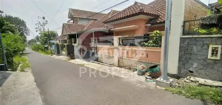Rumah 1 Lantai SHM Jl. Teratai Dadaprejo Batu Rumah 1 Lantai SHM Jl. Teratai Dadaprejo Batu