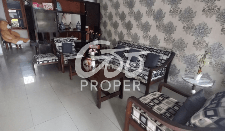 Rumah Semi Furnished SHM di Tirtasari Residence Kebonsari, Malang 2