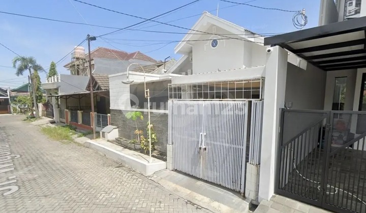 For Sale House in Jl. Wiguna Tengah Gn. Anyar Tambak Surabaya East Java