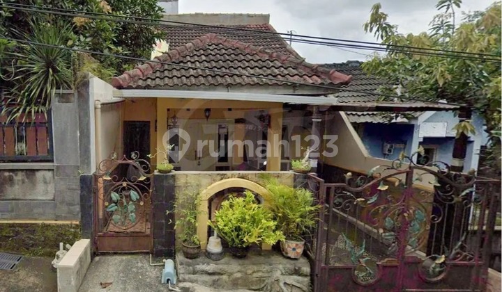 For Sale: Ready-to-Occupy House in Taman Puti Sartika Area, Gn Pati District, Semarang, Central Java 1