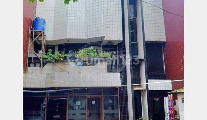 For Rent/Sale Strategic Commercial Space on Jl. Raya Gadang Malang