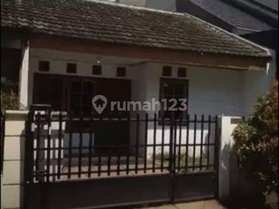 Jual Rumah HGB di Komplek Karang Tengah Permai, Tangerang 1