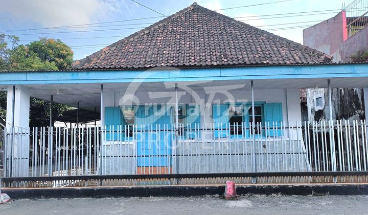 Rumah Siap Huni dan Tanah di Desa Jatianom Kanigoro, Blitar 2