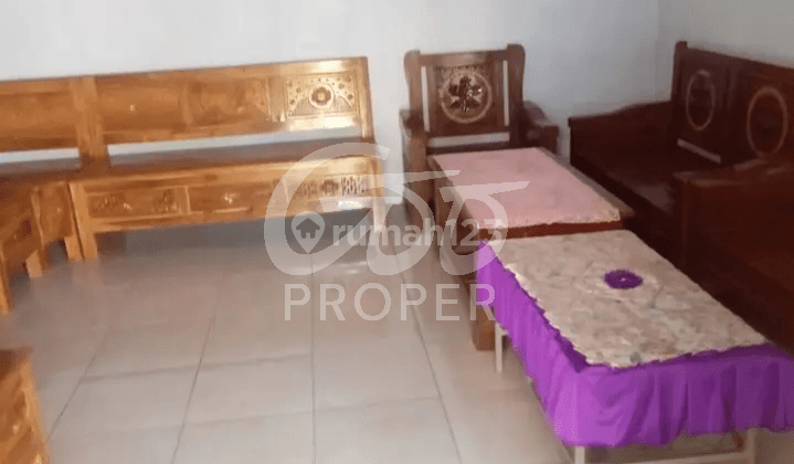 Rumah Bagus Unfurnished SHM di Dusun Masjid Alassumur Kulon, Probolinggo 2