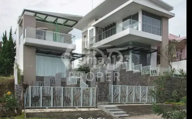 For Sale Villa Near Batu Tourism Jl. Gandaria SHM, Flood-Free For Sale Villa Near Batu Tourism Jl. Gandaria SHM, Flood-Free