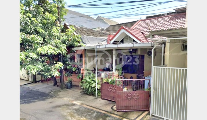 Sell Ready-to-Occupy House in Griya Babatan Mukti, Wiyung Area, Surabaya City, East Java 2