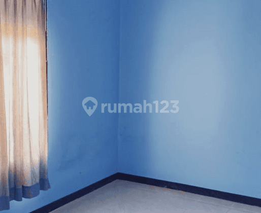 Rumah 2 Lantai Furnished SHM di Pondok Benowo Indah, Surabaya 2