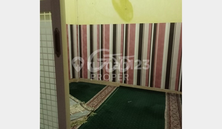 PRICE DROP Semi-Furnished 2-Story House with SHM in Candi, Sidoarjo 2