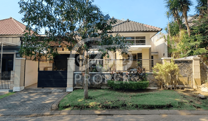 Rumah Mewah Dijual di Batavia Golf Harmoni Blimbing Malang 1