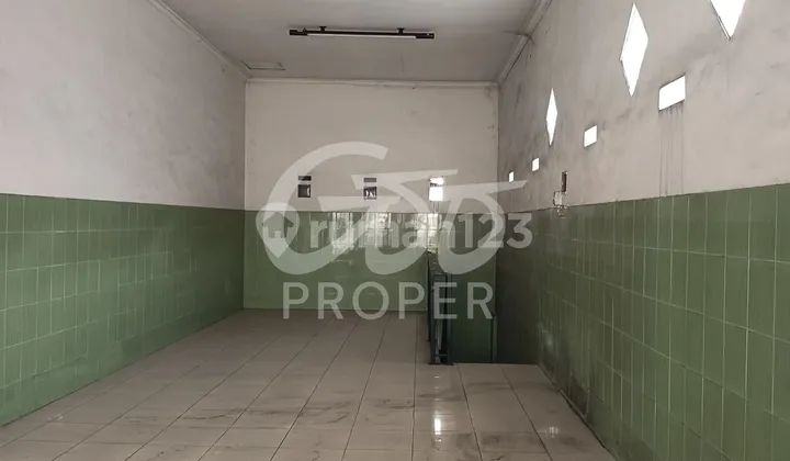 For Sale: 2-Story Shop House on Jl. Tumenggung Suryo, Blimbing, Malang City 2