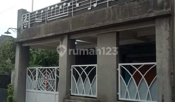 Nice Semi Furnished Rental House Near Kanjuruhan University, Sukun, Malang