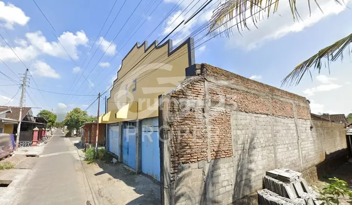 Good Shop 288 m2 Freehold Title Tukangan Terrace Village, Boyolali 2