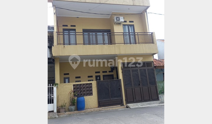 Jual Rumah 2 Lantai di Komplek Permata Biru Daerah Cileunyi Bandung Jawa Barat