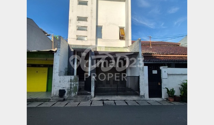 Jual Kost Aktif 200 M2 SHM di Gandaria Kebayoran Baru, Jakarta Selatan