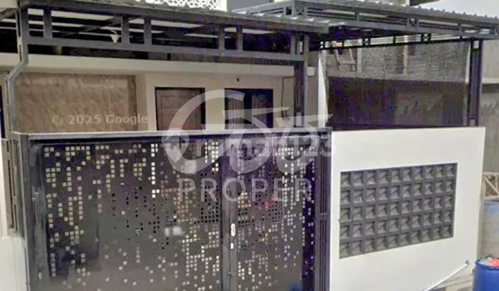 Take over Rumah Bagus Unfurnished SHM Dfortune Estate Kebomas, Gresik