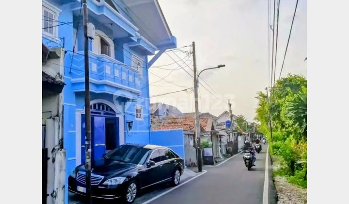 Strategic Rukost for Sale/Rent in Tebet, South Jakarta