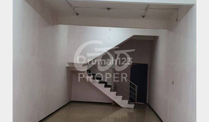 Ruko 268 m2 Strategis Tengah Kota SHM di Klojen, Malang 2