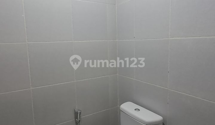 Selling Good Warehouse 400 m2 in Singosari Warehouse Complex, Malang