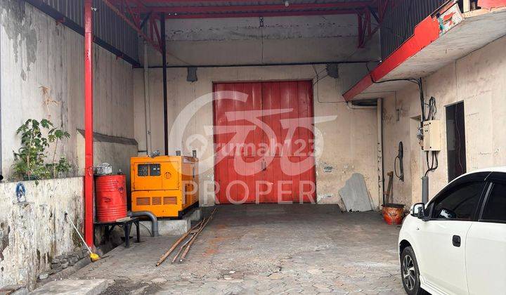 Gudang Luas Dijual di Jl L.A Sucipto Malang 2