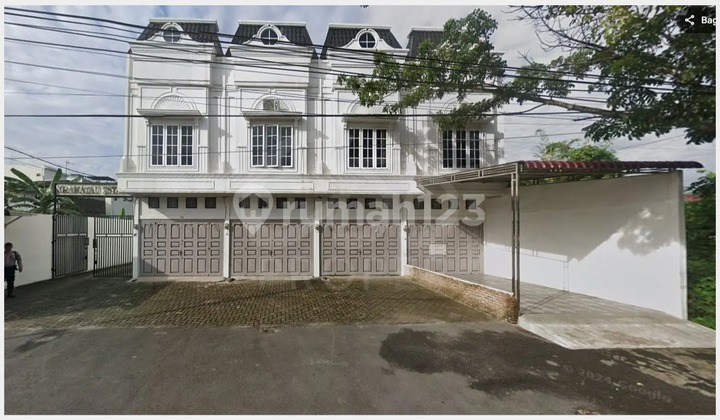 For Sale 2-Story Shophouse with SHM in Pulo Brayan Bengkel Baru Area, Medan City.