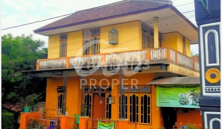 Jual Rumah 2 Lantai di Jl. Tembus Dusun Jetisan Daerah Temanggung Jawa Tengah