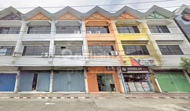 Jual Ruko 3 Lantai Strategis di Jl. Martadinata Kotalama Kota Malang Jawa Timur
