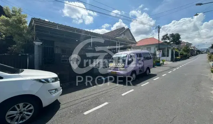 Land for Sale Bonus House 375 M2, SHM, in Mojowangi Junrejo