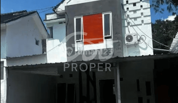 Jual Sewa Rumah Furnished SHM di De Daun Residence, Malang 1