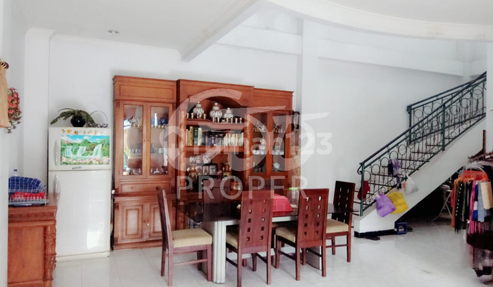 Rumah Modern Unfurnished SHM di Singosaren Serengan, Solo 2