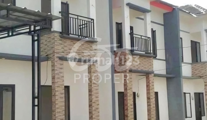 Rumah 2 Lantai SHM di Kaisar Mansion Karawaci, Tangerang 1