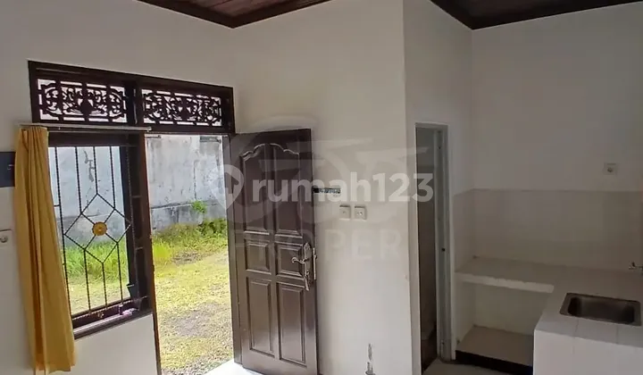 Strategic Room for Rent on Jl. Kaswari, West Denpasar, Bali 2