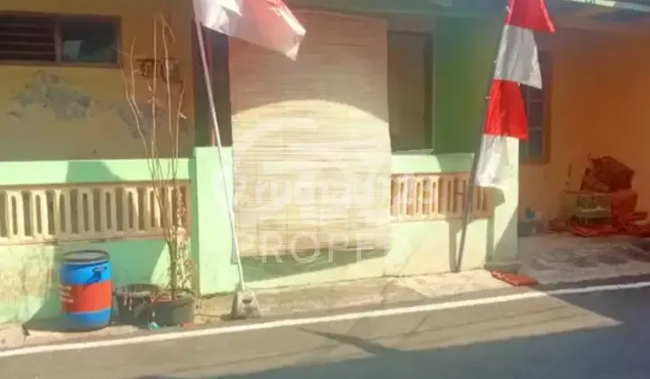 Rumah Bagus Unfurnished SHM Jl. Bima Pindrikan, Semarang 1