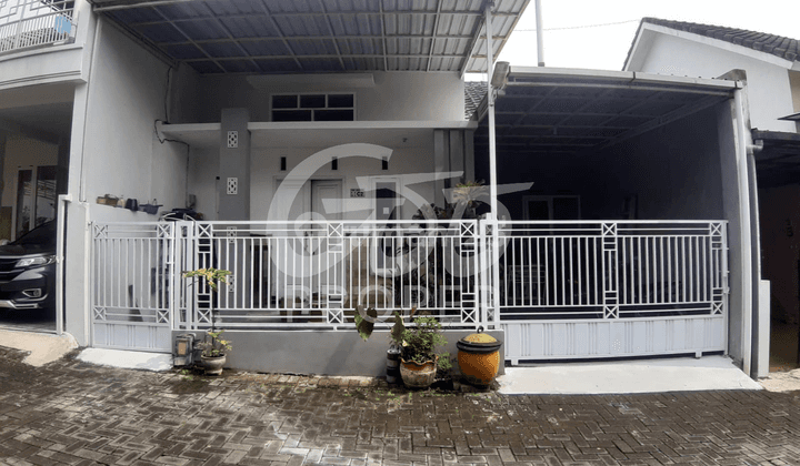 Rumah Bagus Unfurnished SHM di Perum Grand Pesona, Malang 1