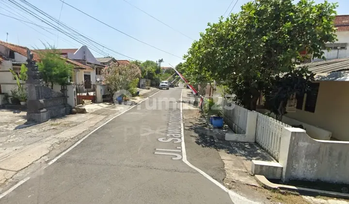 For Sale House in the Jl. Sawunggaling Selatan Area, Banyumanik District, Semarang City, Central Java 2