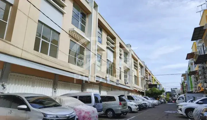 Ruko Disewakan di Jl Pasar Besar Sukoharjo Kota Malang 1