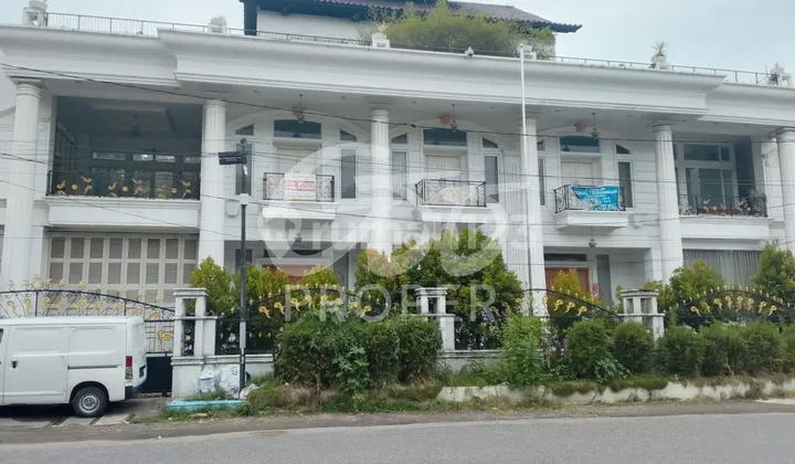 Jual Sewa Rumah Mewah Tengah Kota di Berok Nipah Kota Padang Sumatera Barat 2