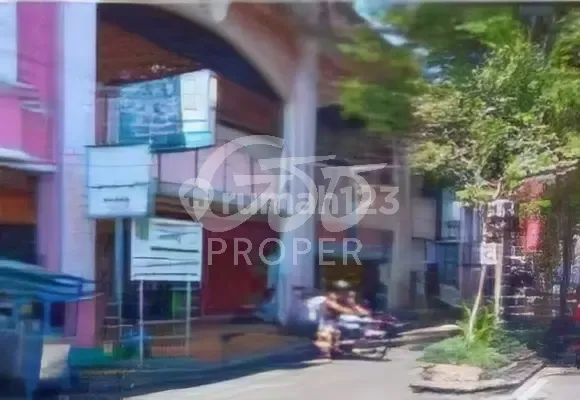 For Sale: Shop House in Shopping Center Near Sidorejo Area, Central Java, Salatiga City Center 2