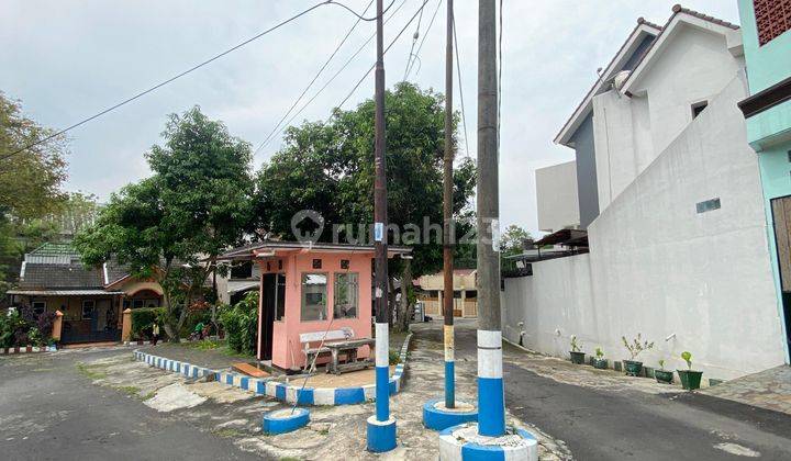 Rumah Bagus Unfurnished di Sulfat Agung, Malang 2