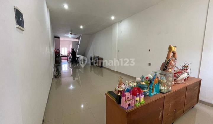 Rumah Bagus Ruko 3 Lantai Semi Furnished Jalan Gaperta Helvetia Medan 2