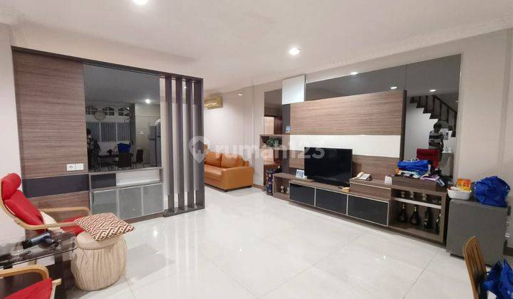 Rumah Lebar Villa Bagus Furnished Intikota Petisah Jalan Candi Biara Dalam Medan 1