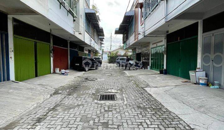 rumah 2 lantai bagus jalan madio santoso krakatau medan dalam komplek 1