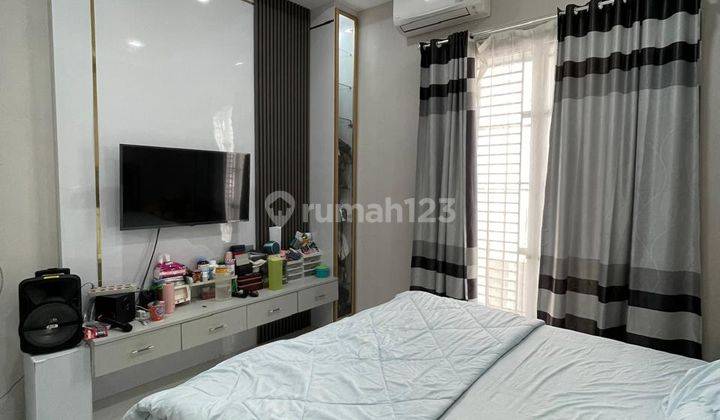 rumah 2 lantai lebar 5 meter dalam komplek Furnished Jalan Seser Tempuling Medan Krakatau Pancing 1