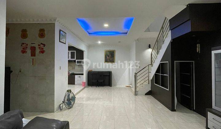 Villa Favorit Disewakan Mutiara Residence Furnish  2