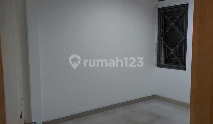 Rumah Sewa Bagus & terawat dalam cluster di Cipinang, Jakarta Timur 9