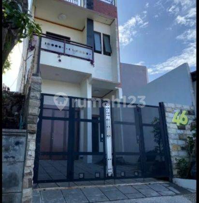 Rumah Sewa Bagus di lokasi Strategis  1