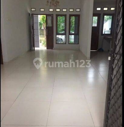 Rumah Sewa Townhouse Nyaman di Selatan Jakarta 7